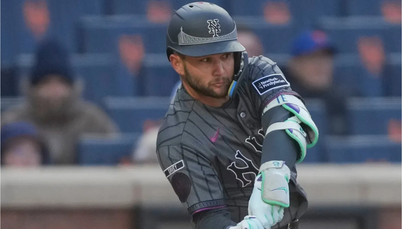 Mets Dominate Mariners Behind Bichette's Big Day